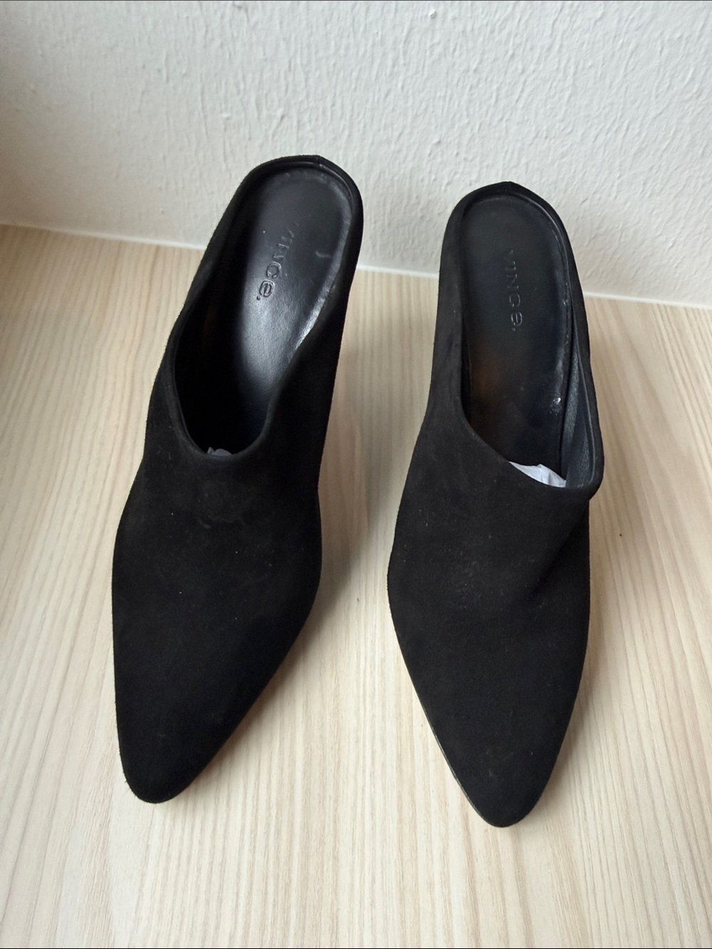 Vince Black Pointed-Toe Suede Mules